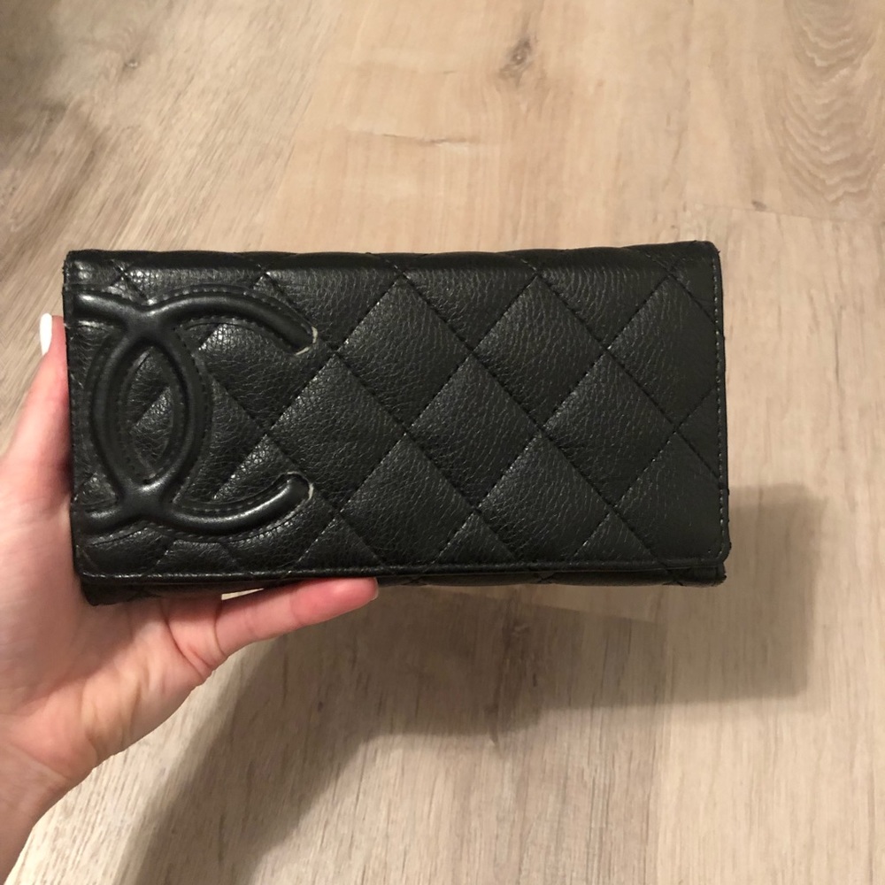 Black wallet